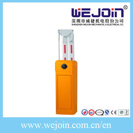 Traffic Intelligent Barrier Gate 30m Jarak Kontrol Jarak Jauh Dengan Boom 1-6 Meter