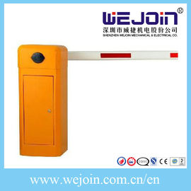 Traffic Intelligent Barrier Gate 30m Jarak Kontrol Jarak Jauh Dengan Boom 1-6 Meter