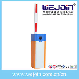 Lurus Automatic Barrier Gate Steel Material 300W Dengan Sensor Keamanan